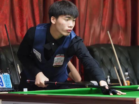 身体对抗和 身体对抗和