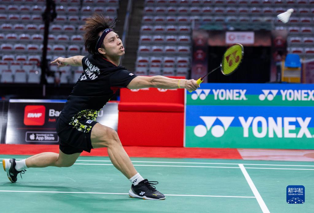 在与强队的 在与强队的