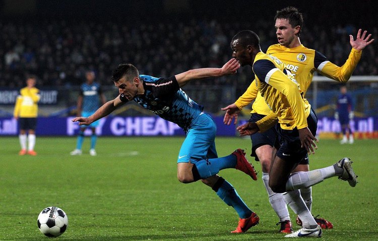 《阿斯報》：皇馬準備提前續約5悍將，解約金恐達10億歐元.