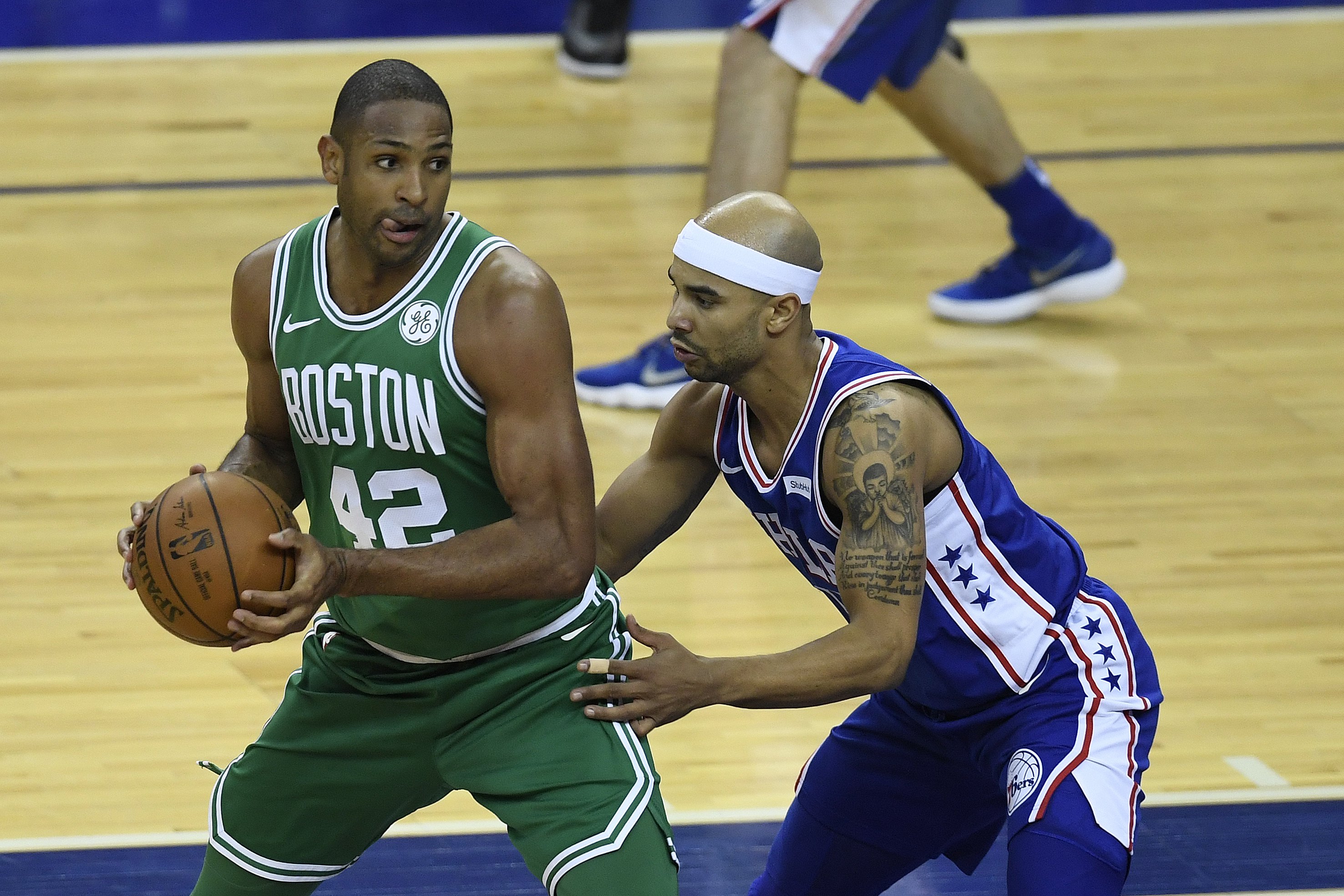 攻话语权 攻话语权